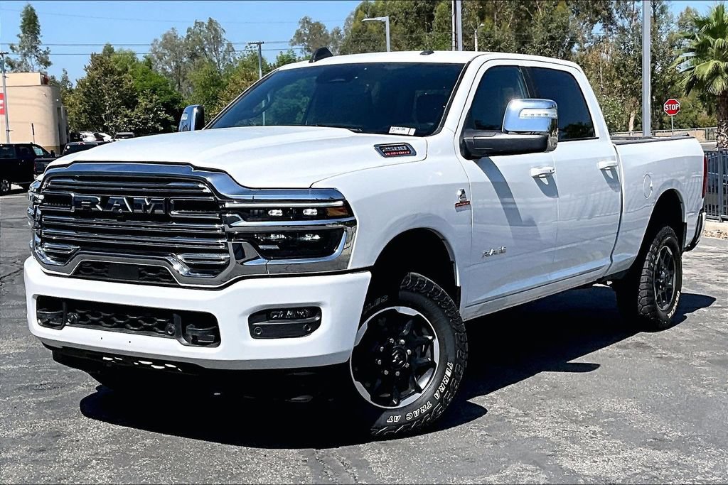 Certified 2026 RAM 2500 Laramie AWD/4WD image 2