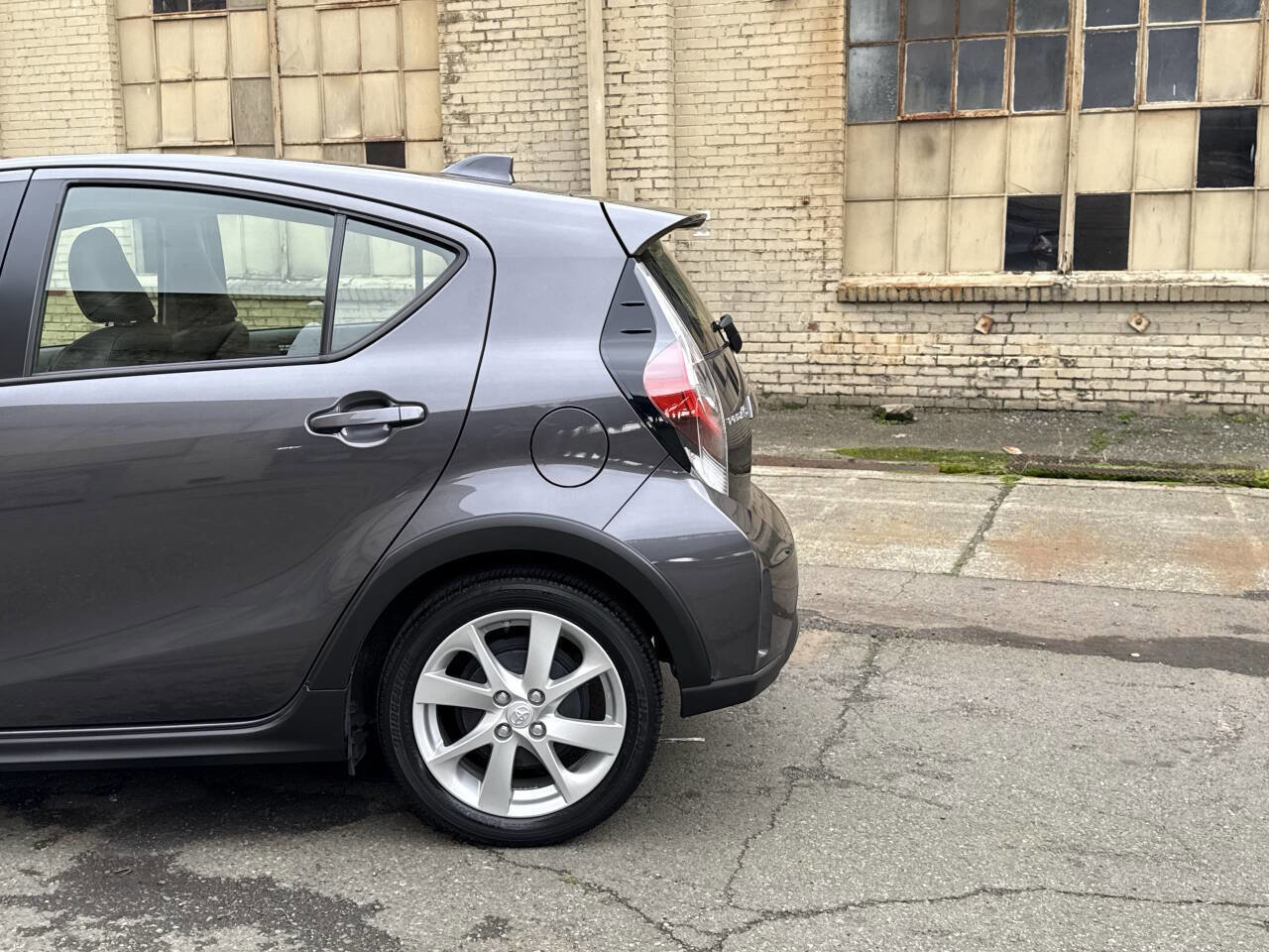 Used 2018 Toyota Prius C Four image 22