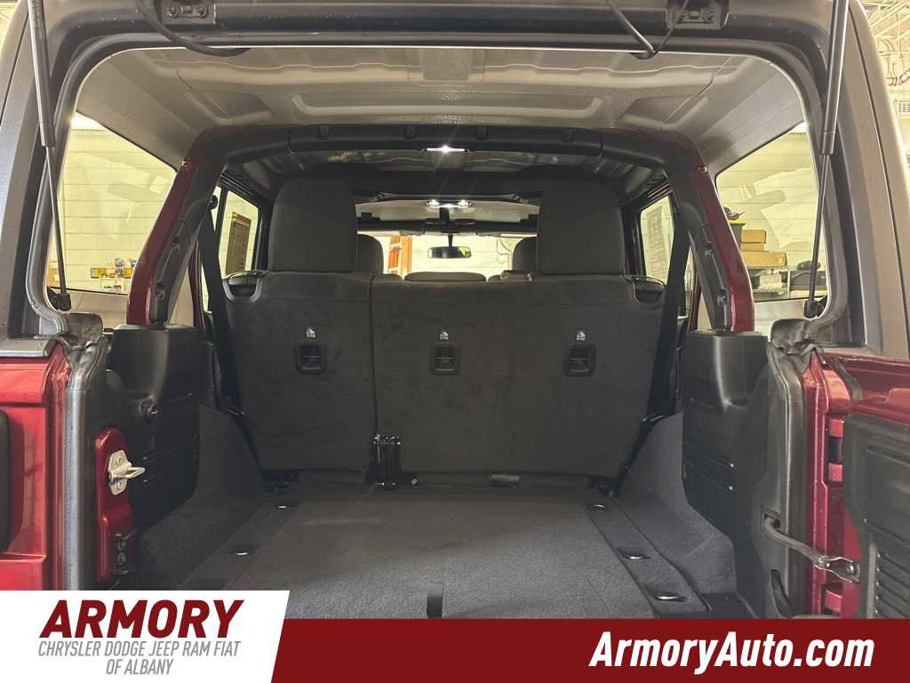 Used 2021 Jeep Wrangler Unlimited Sport image 26