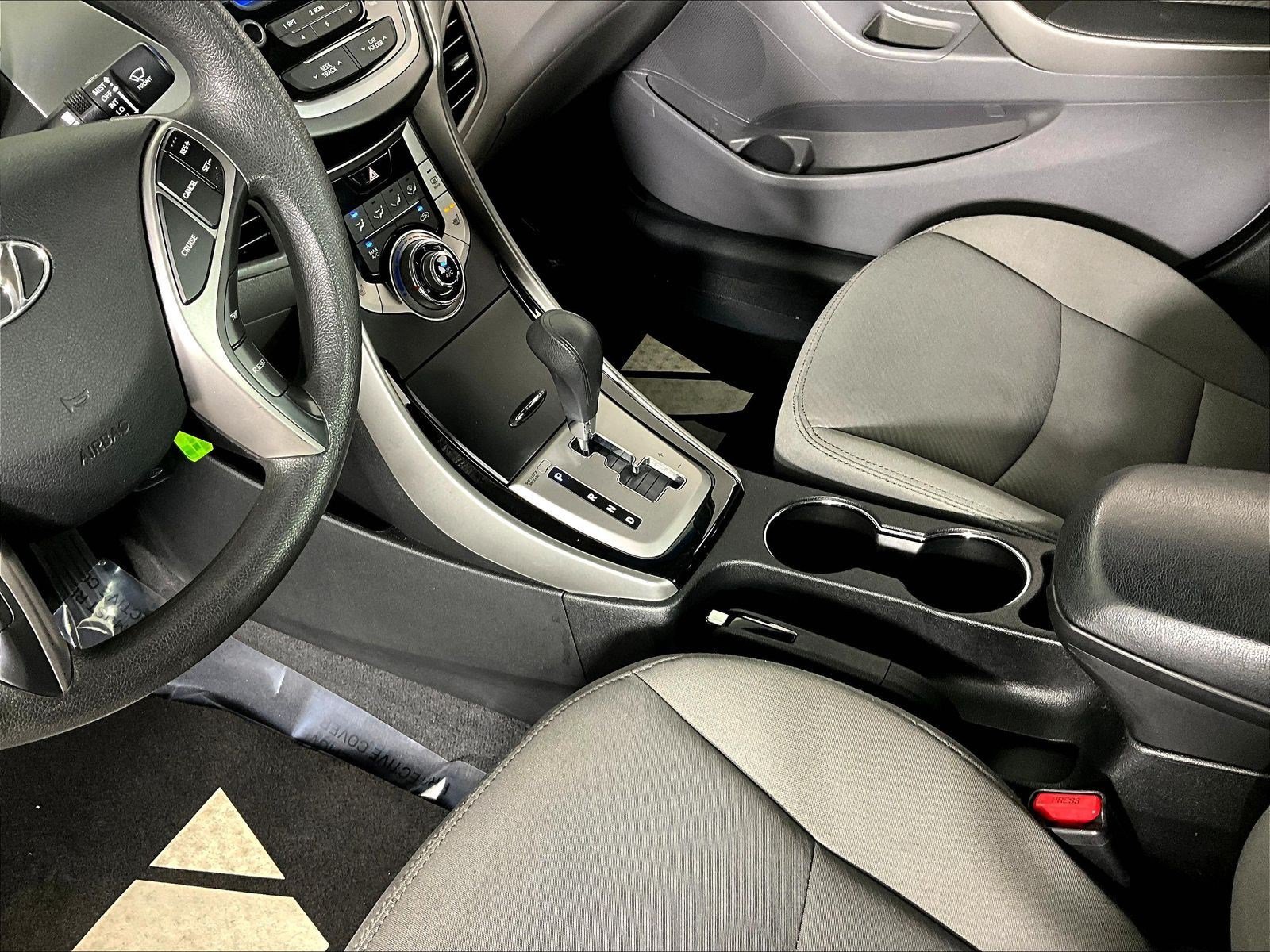 Used 2013 Hyundai Elantra GLS w/ Preferred Pkg FWD image 17