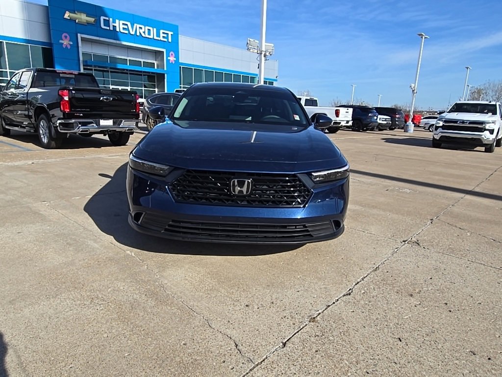 Used 2024 Honda Accord EX image 9