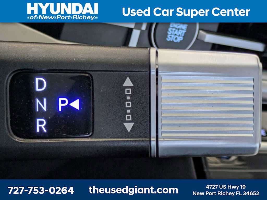 Used 2024 Hyundai Santa Fe SE image 35