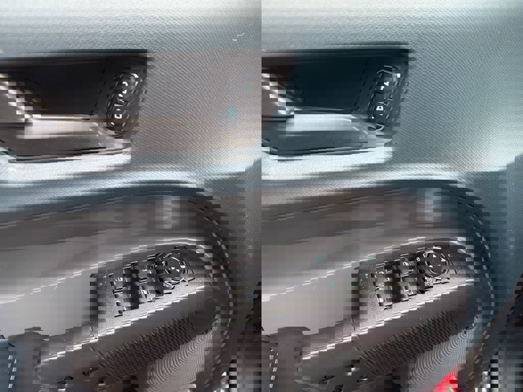 New 2026 Ford Maverick Lariat w/ Black Appearance Package image 15