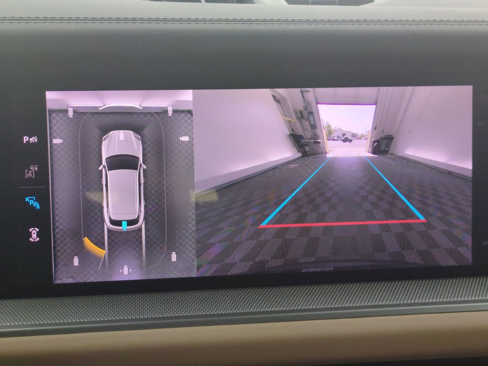 New 2026 Porsche Cayenne E-Hybrid image 13