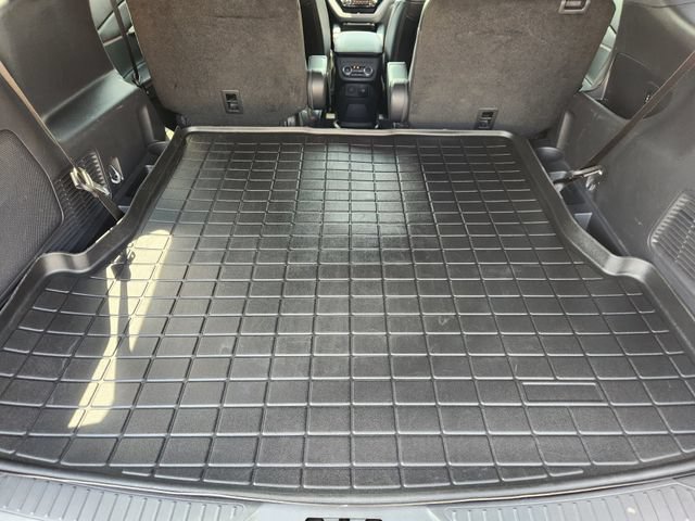 Used 2025 Ford Explorer ST AWD/4WD image 31