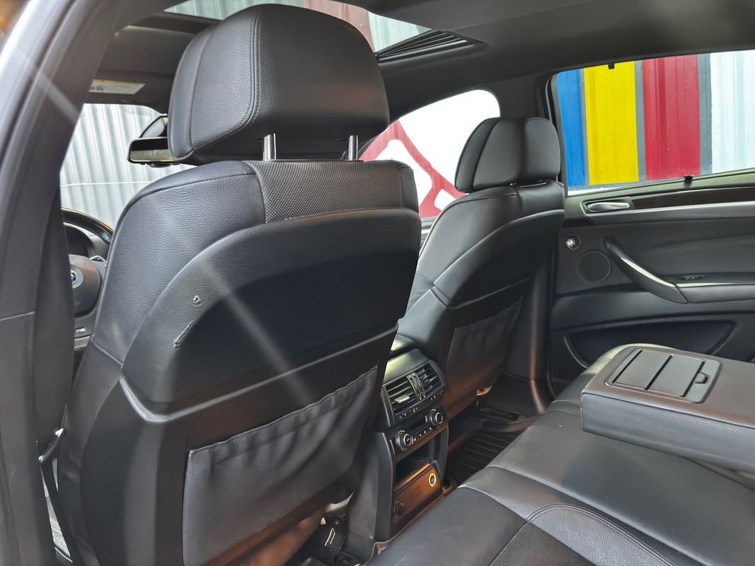 Used 2014 BMW X6 xDrive50i image 35