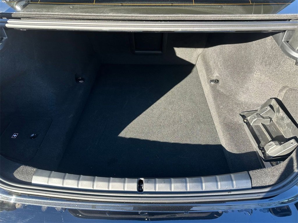 Used 2025 BMW 760i xDrive image 28