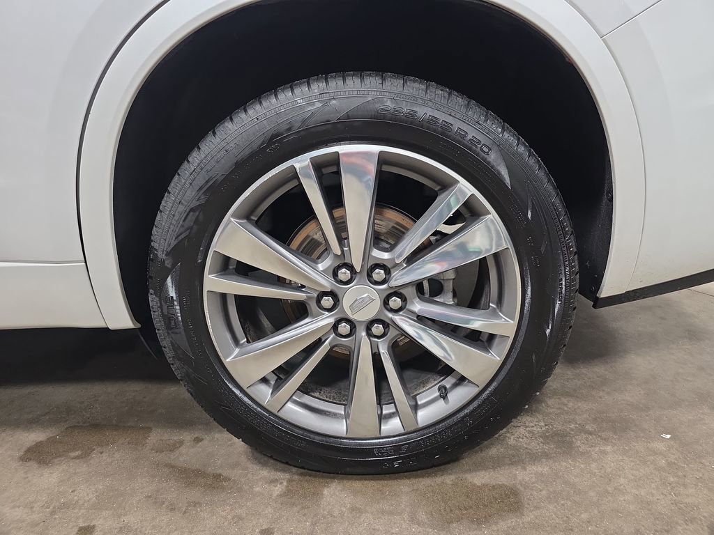 Certified 2021 Cadillac XT6 Premium Luxury image 36