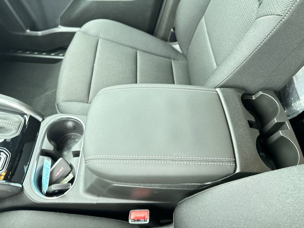 Used 2024 GMC Canyon Elevation image 26