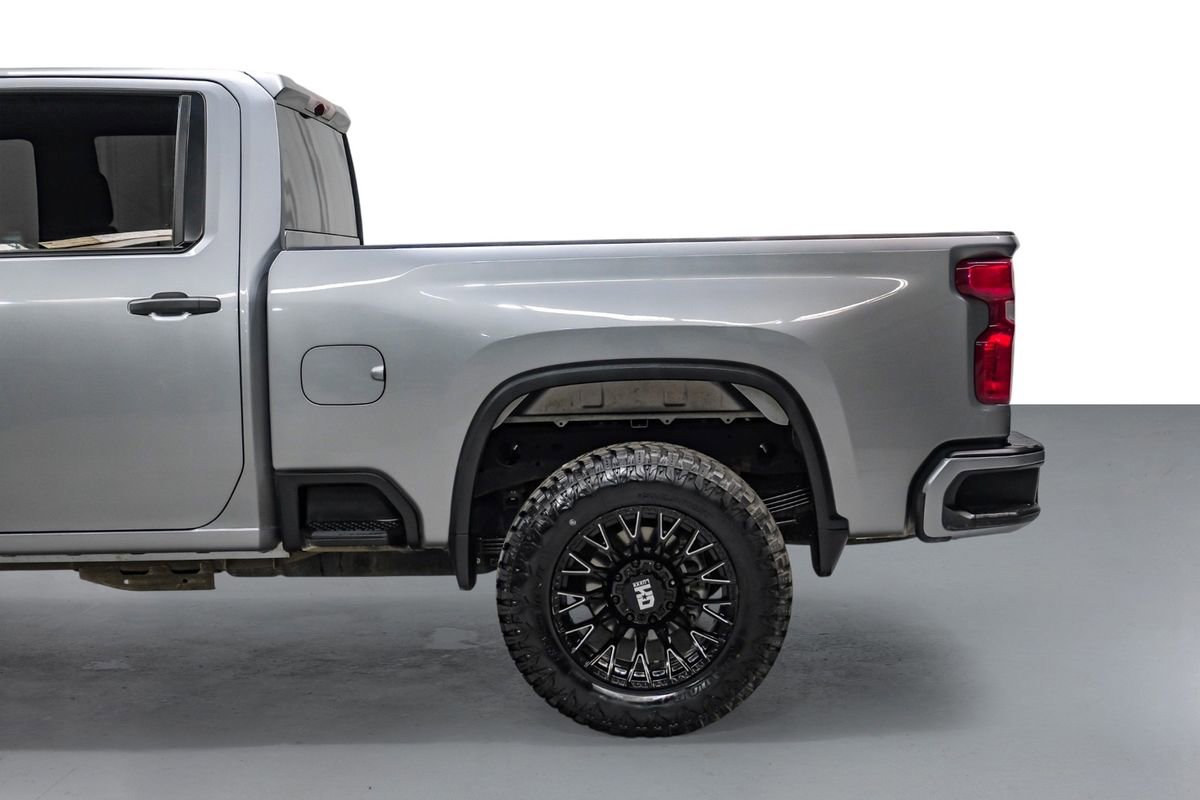 Used 2024 Chevrolet Silverado 2500 Custom w/ Custom Value Package AWD/4WD image 12