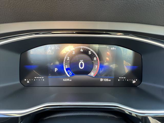 Certified 2024 Volkswagen Jetta SE w/ Panoramic Sunroof Package image 15