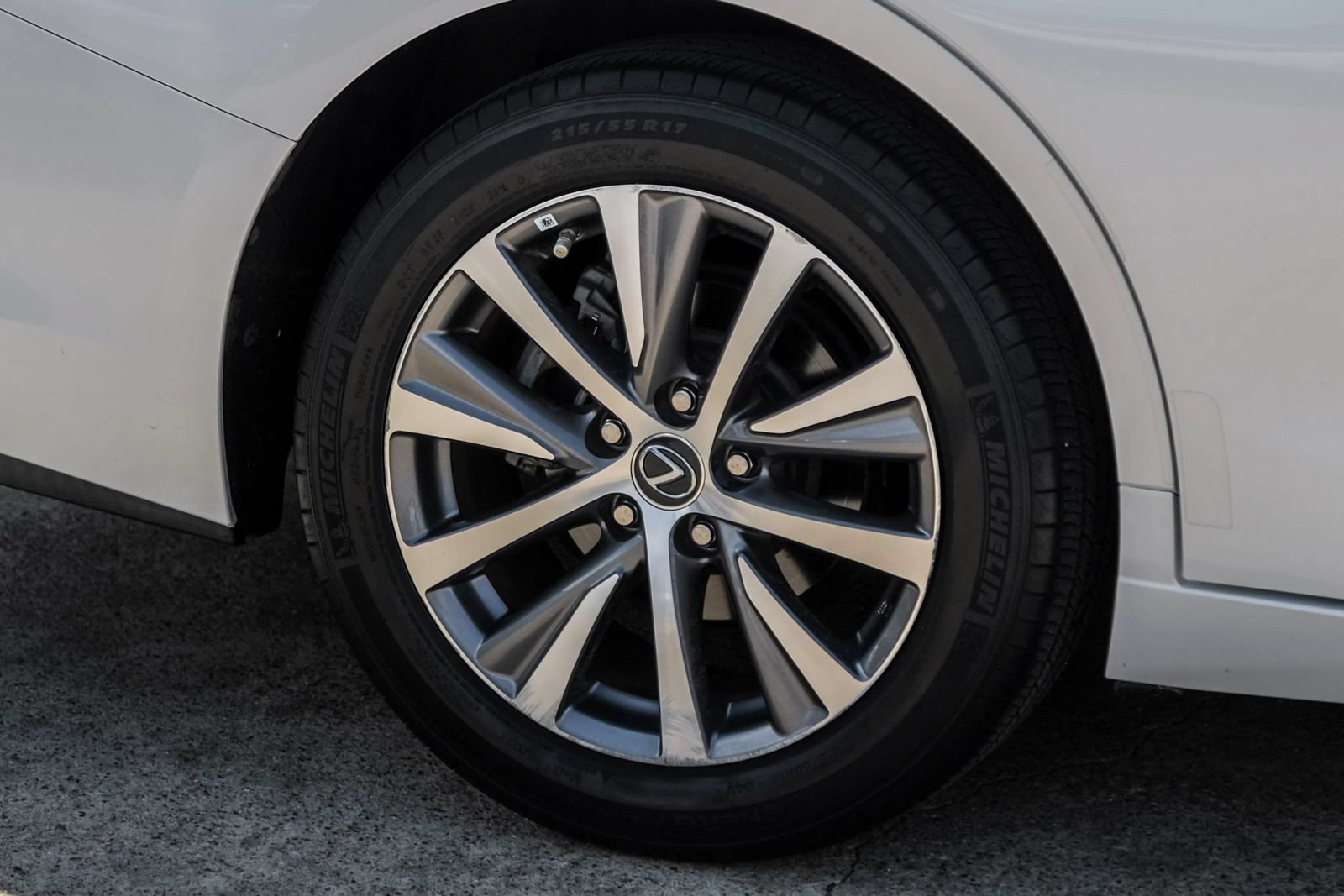 Used 2020 Lexus ES 350 w/ Premium Package FWD image 57
