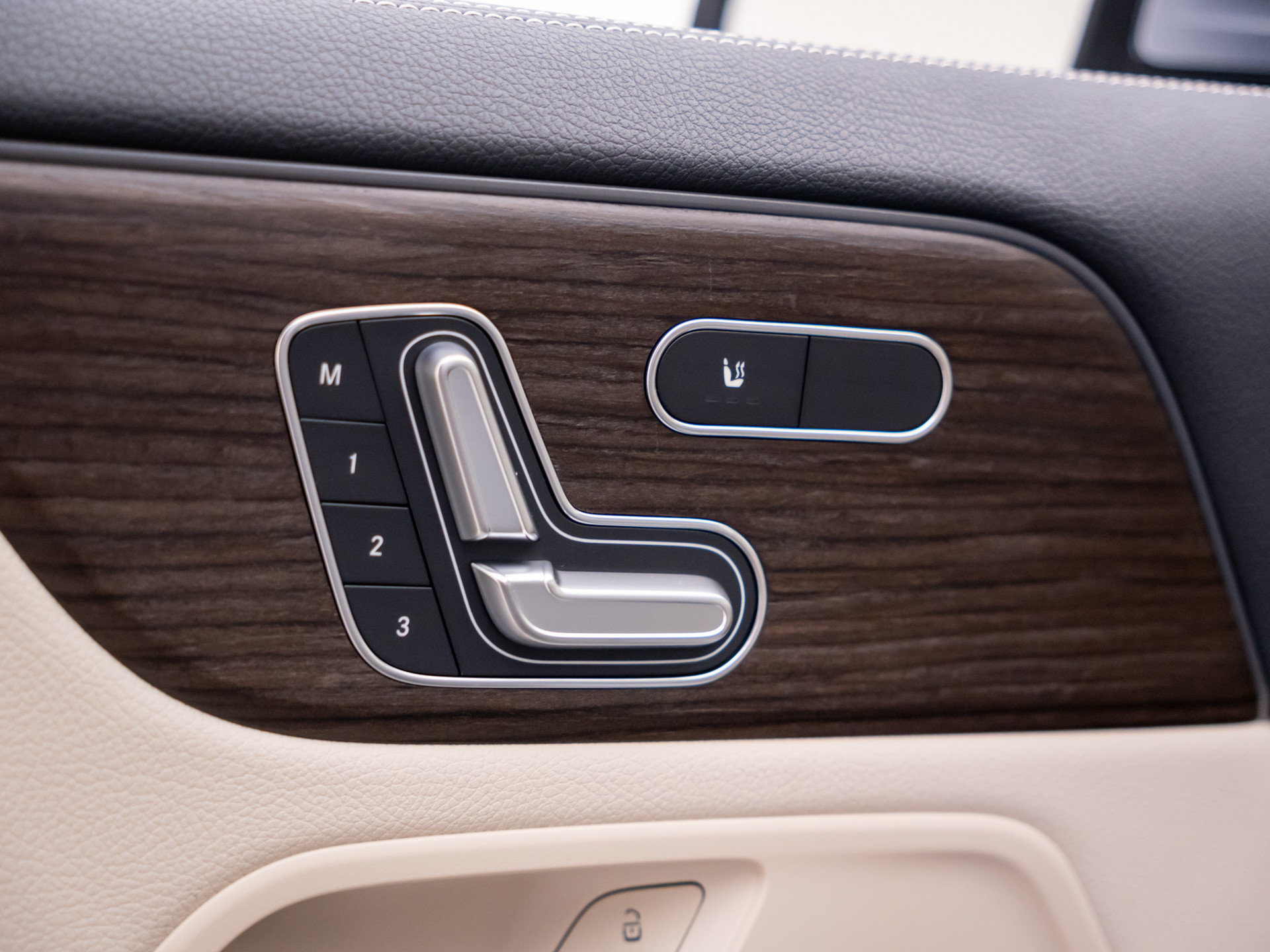 New 2026 Mercedes-Benz GLA 250 4MATIC image 15