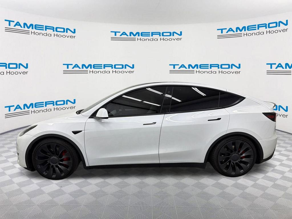 Used 2023 Tesla Model Y Long Range image 2