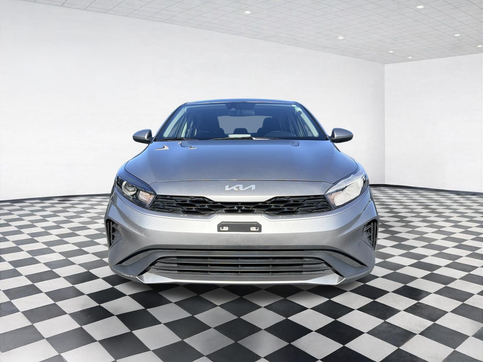 Used 2024 Kia Forte LXS FWD image 5
