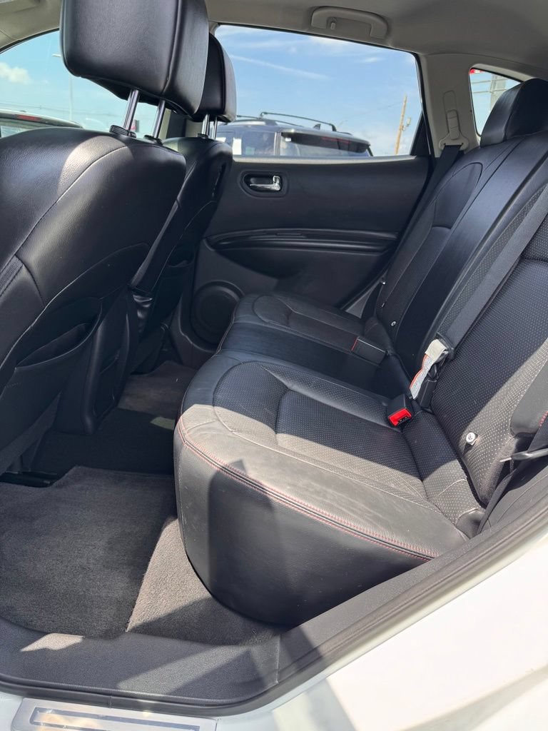 Used 2012 Nissan Rogue SL FWD image 11