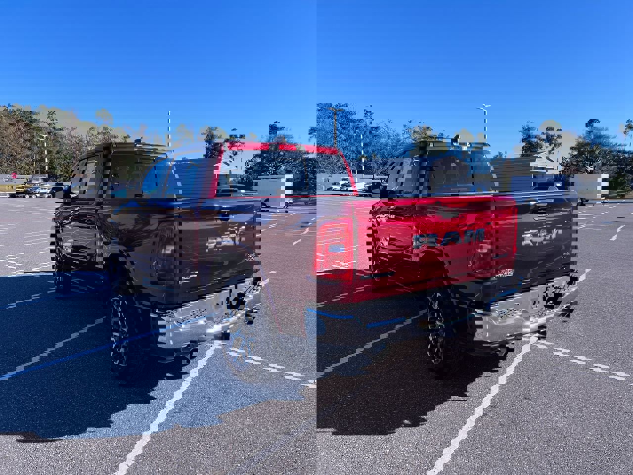 Used 2025 RAM 1500 Laramie image 5