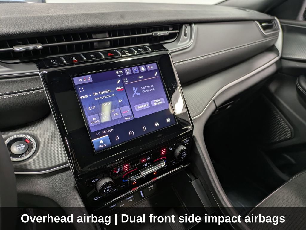 Used 2025 Jeep Grand Cherokee Altitude image 15