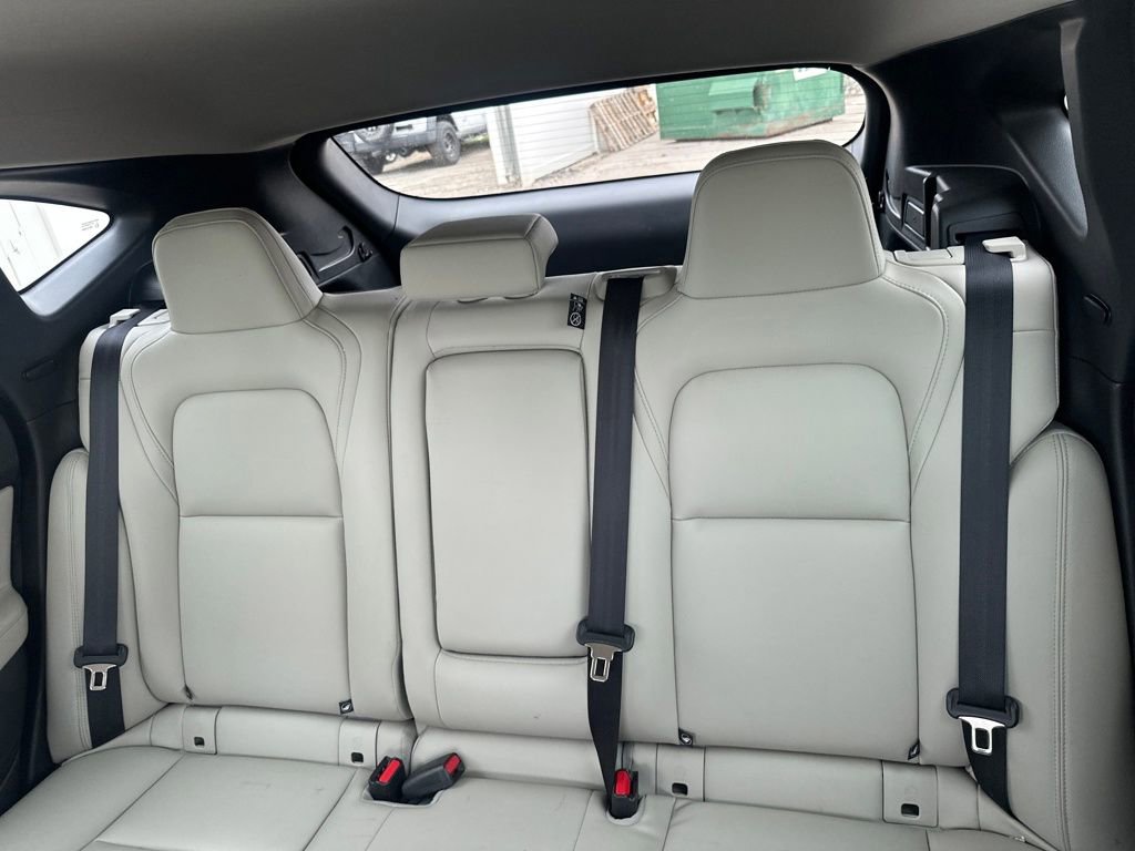 Used 2025 Nissan Murano SV AWD/4WD image 48