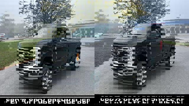 New 2026 Ford F350 XLT image 3