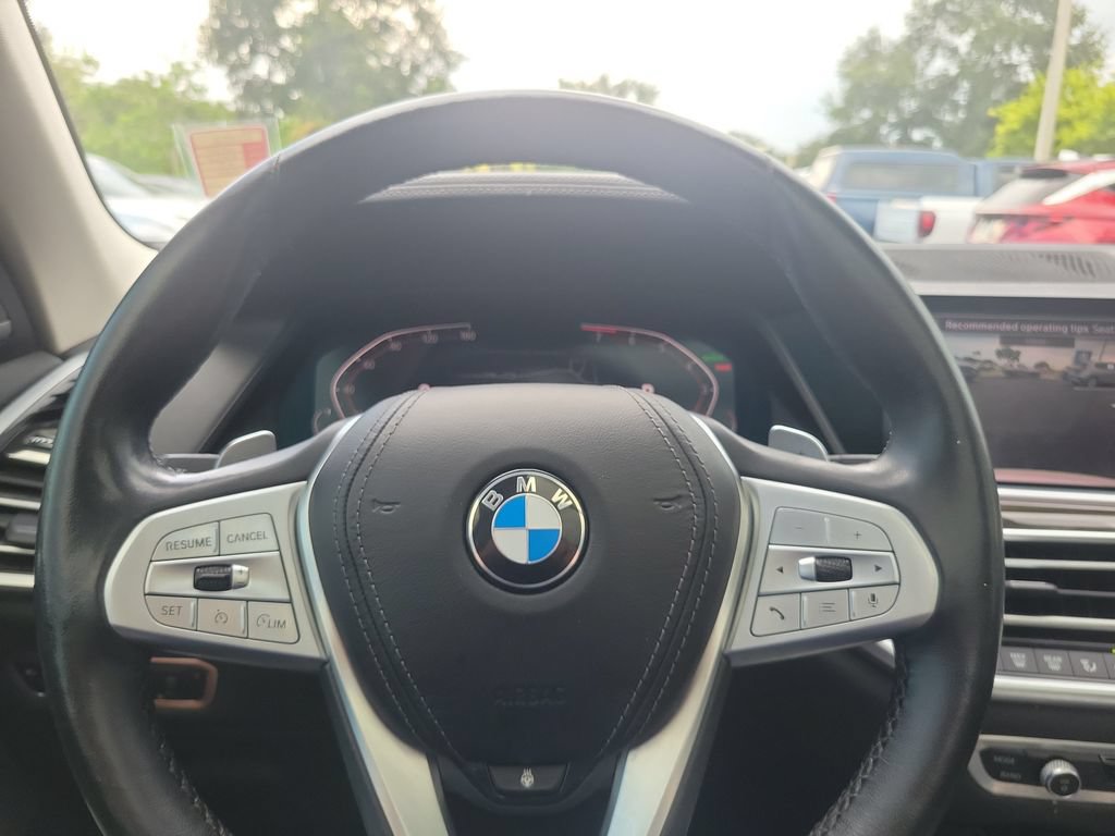 Used 2020 BMW X7 xDrive40i w/ Premium Package AWD/4WD image 21