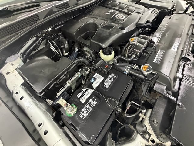 Used 2022 Nissan Armada SV w/ SV Appearance Package RWD image 10