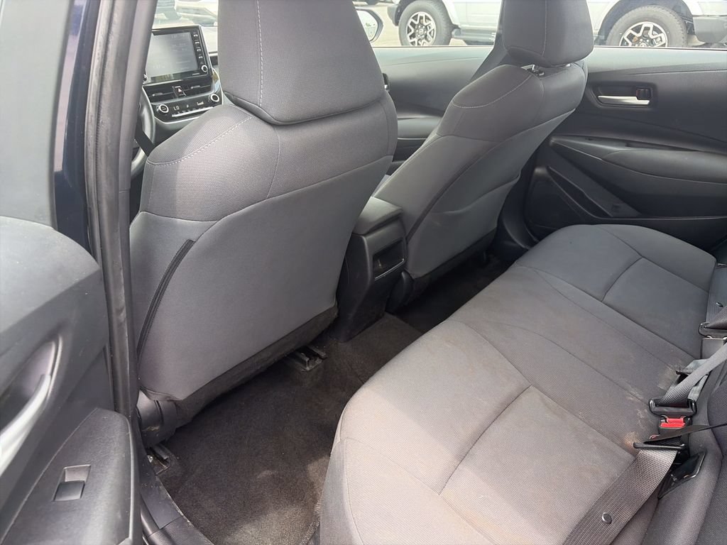 Used 2021 Toyota Corolla LE FWD image 28