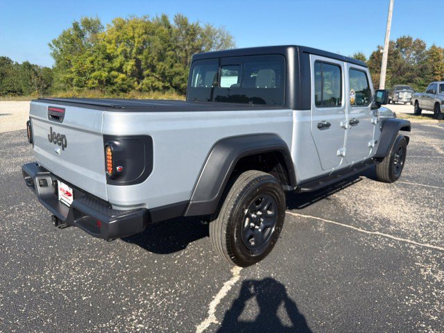 Used 2023 Jeep Gladiator Sport w/ Trailer Tow Package image 18