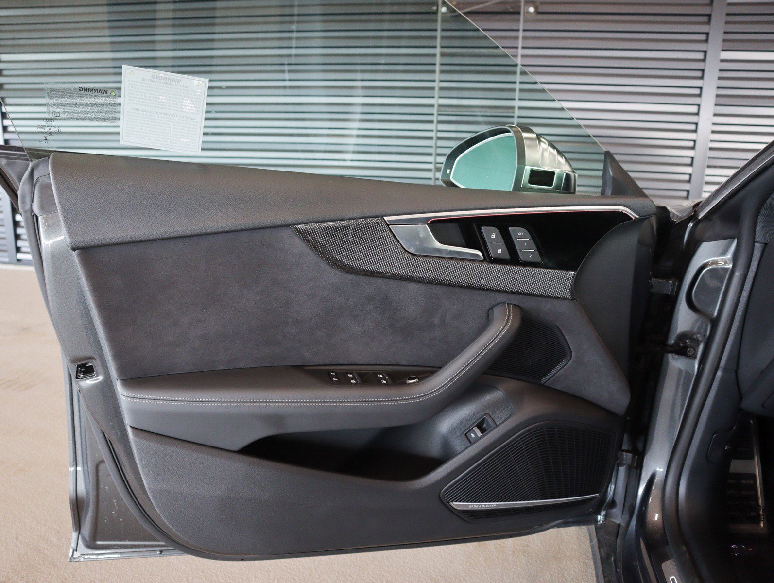 Used 2025 Audi S5 Premium Plus w/ Premium Plus Package image 24