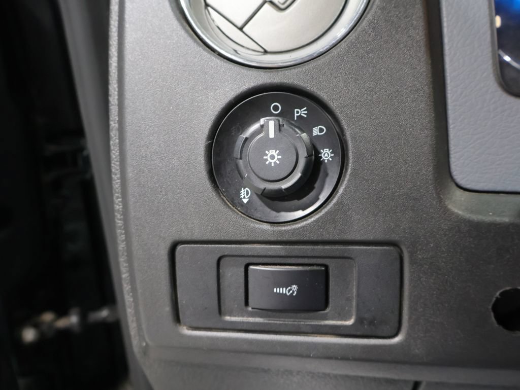 Used 2014 Ford F150 XLT w/ Equipment Group 302A Luxury AWD/4WD image 31