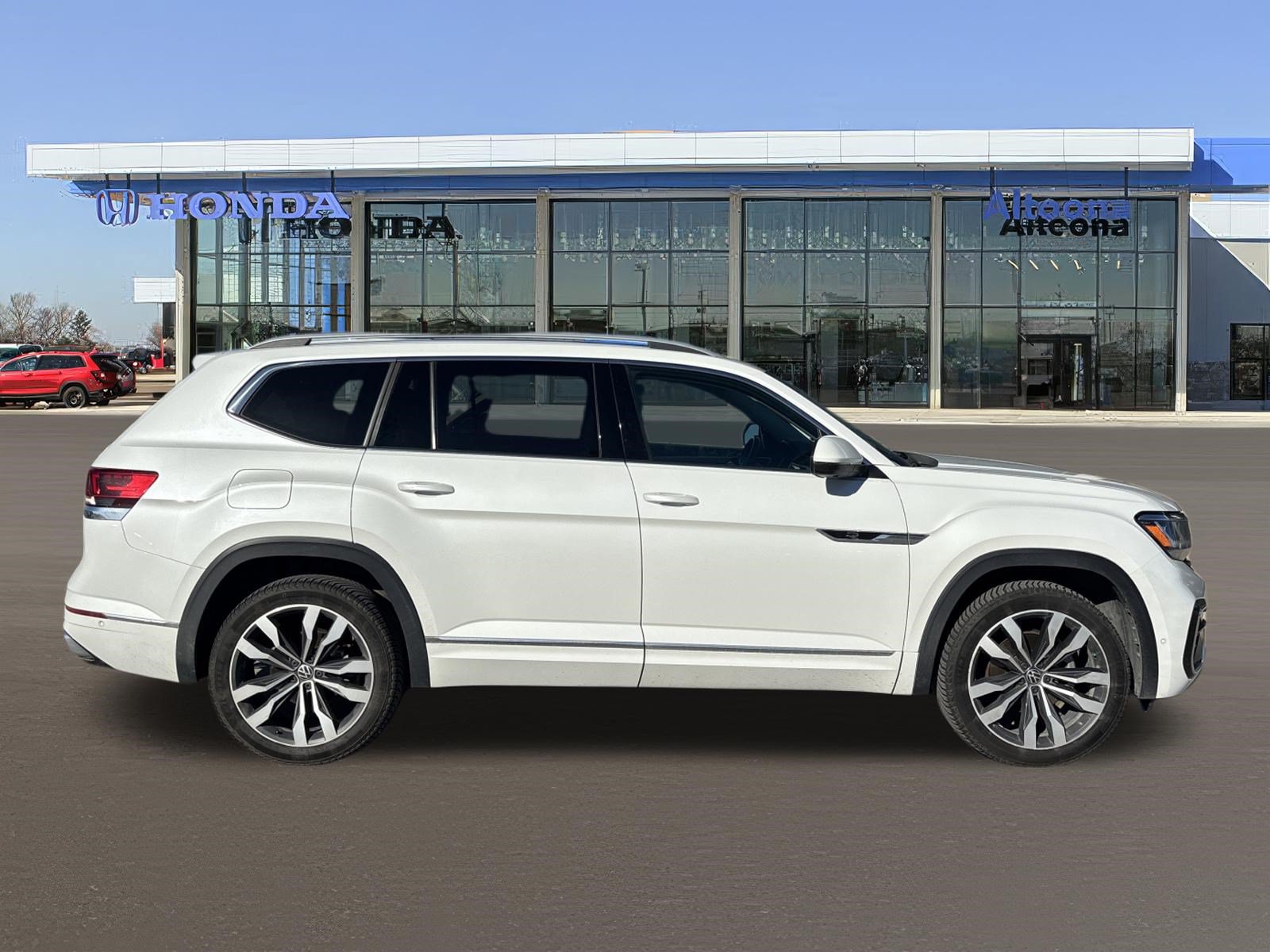 Used 2022 Volkswagen Atlas SEL Premium AWD/4WD image 6
