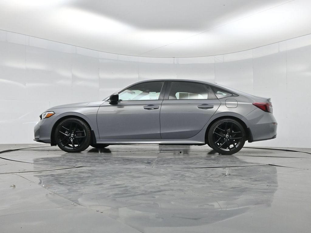 Used 2025 Honda Civic Sport image 7