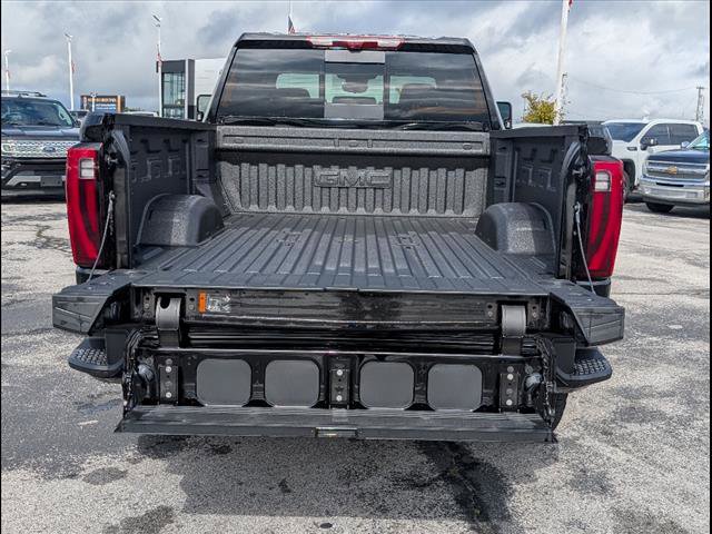 New 2026 GMC Sierra 2500 Denali w/ Denali Reserve Package image 18