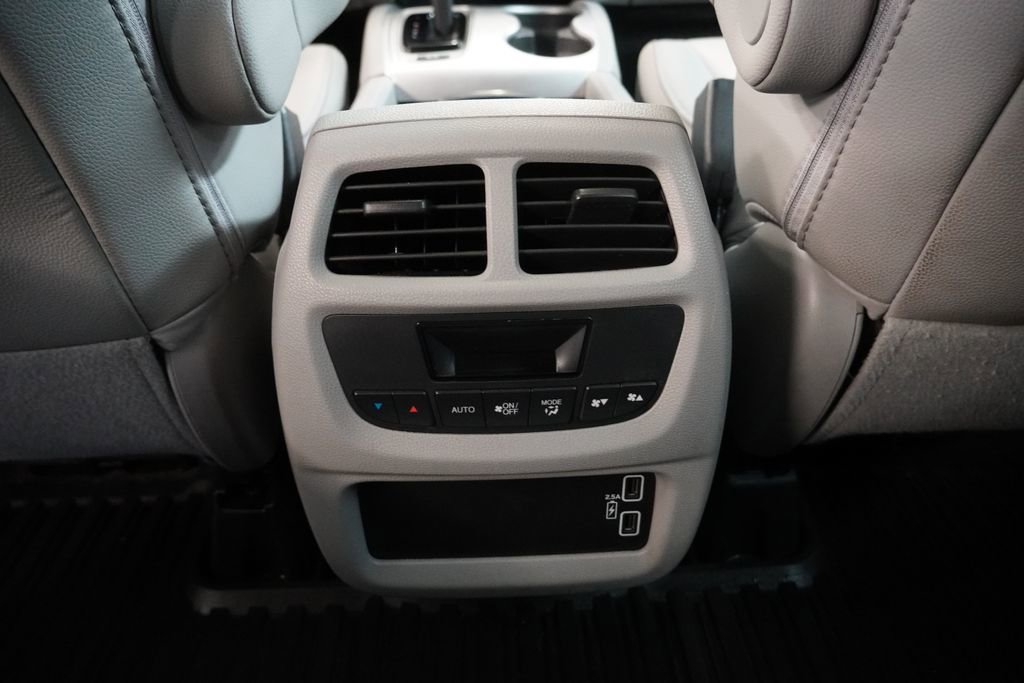 Used 2019 Honda Pilot EX-L image 29