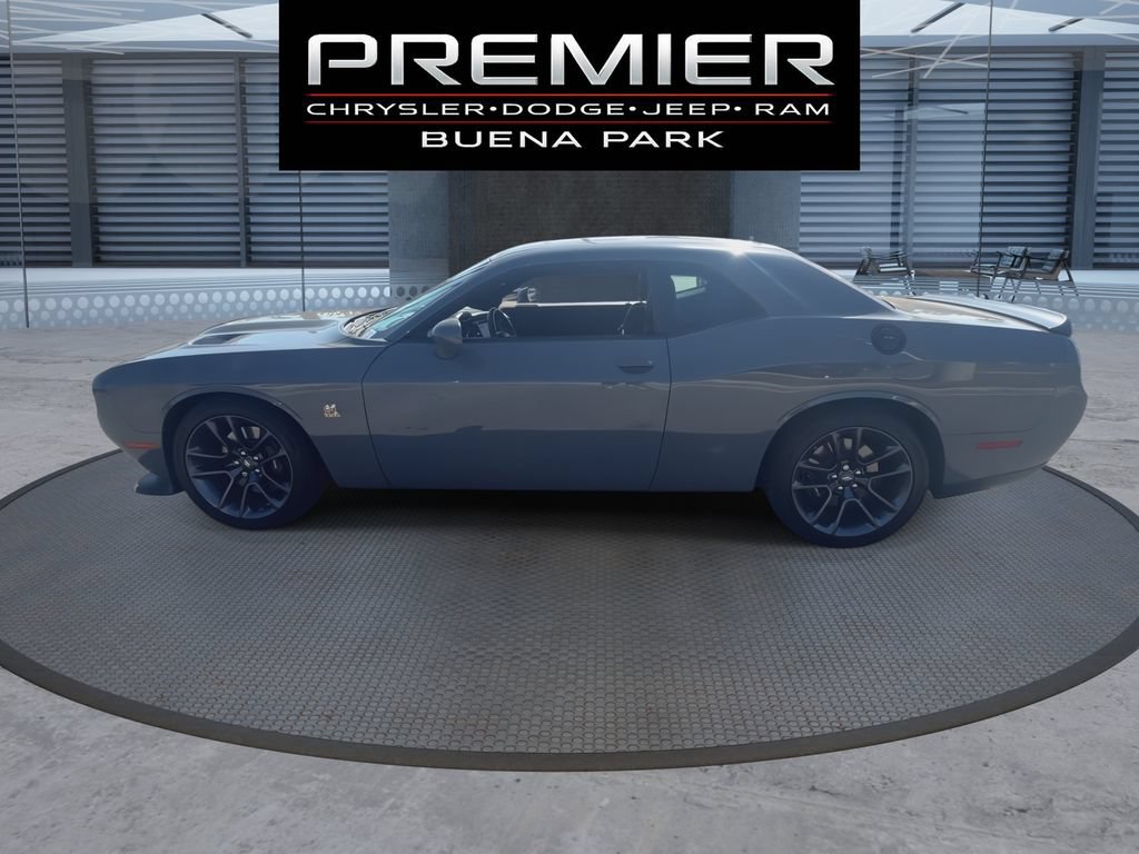 Certified 2023 Dodge Challenger R/T Scat Pack w/ Plus Package RWD image 5