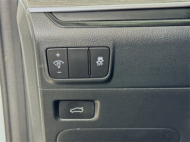 Used 2025 Kia K5 EX image 10