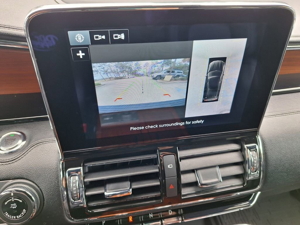 Used 2018 Lincoln Navigator L Reserve w/ Technology Package image 19