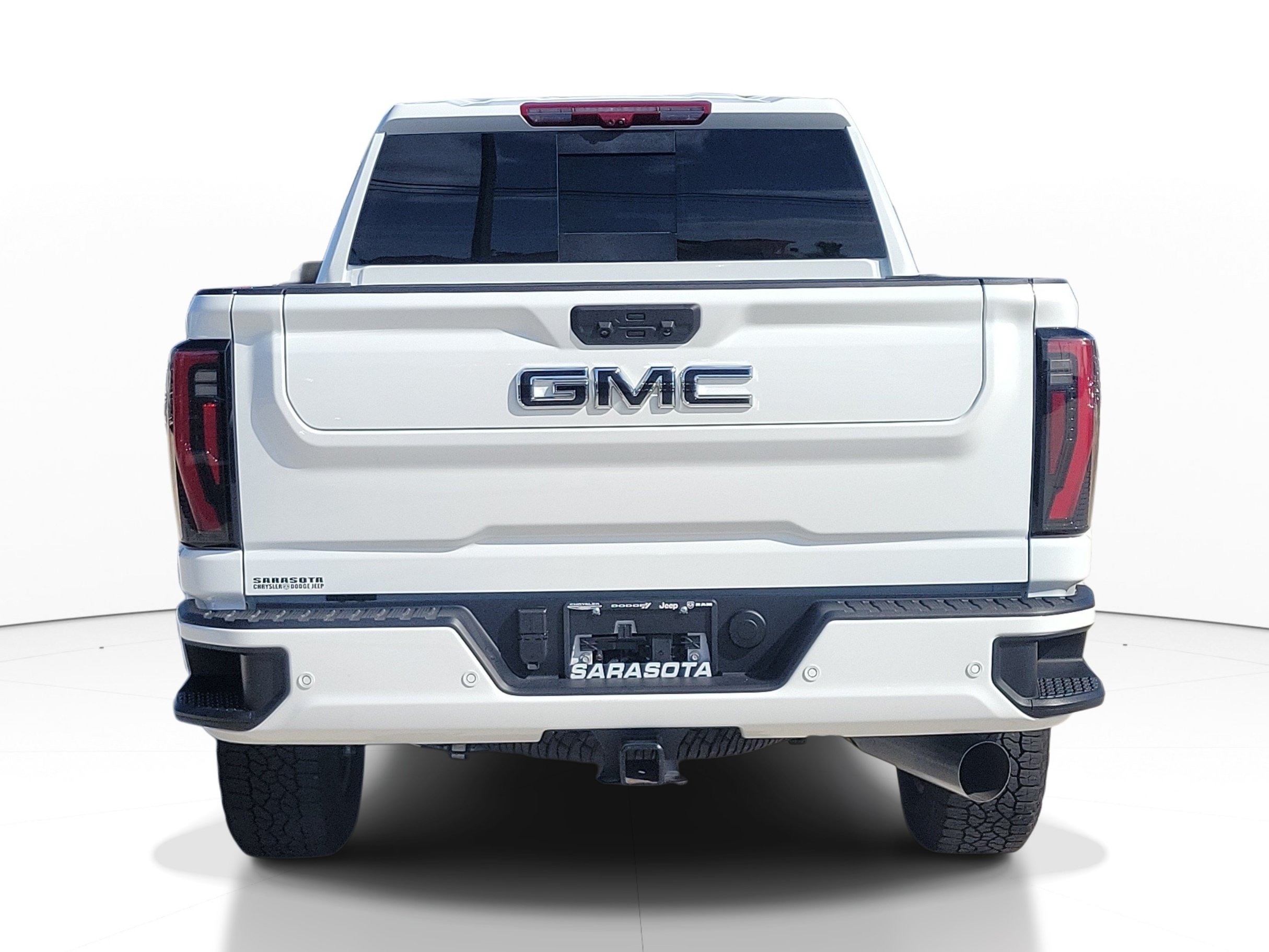 Used 2026 GMC Sierra 2500 AT4 w/ AT4 Premium Plus Package AWD/4WD image 5