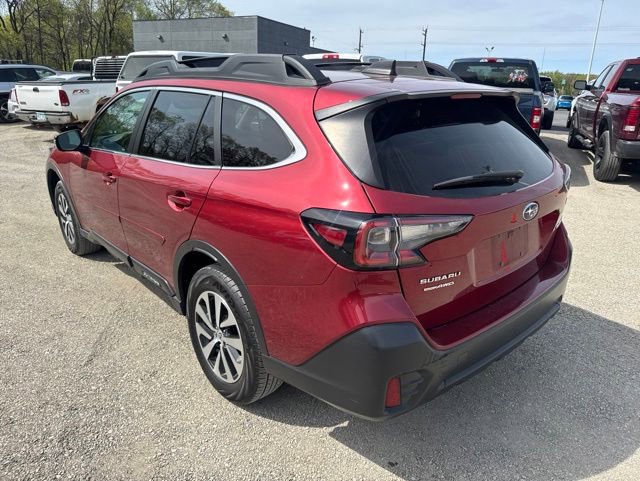 Used 2022 Subaru Outback Premium AWD/4WD image 6