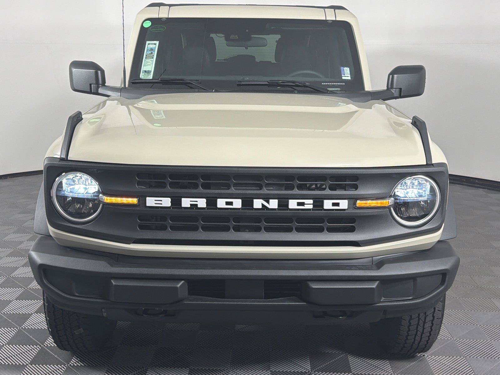 New 2026 Ford Bronco Big Bend AWD/4WD image 2
