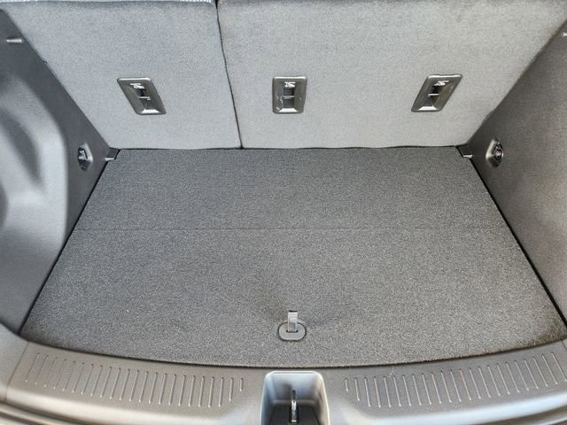 New 2027 Chevrolet Bolt LT w/ Comfort Package image 69
