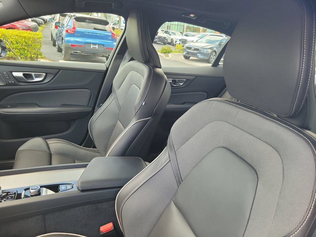 Certified 2024 Volvo S60 B5 Plus w/ Climate Package AWD/4WD image 18