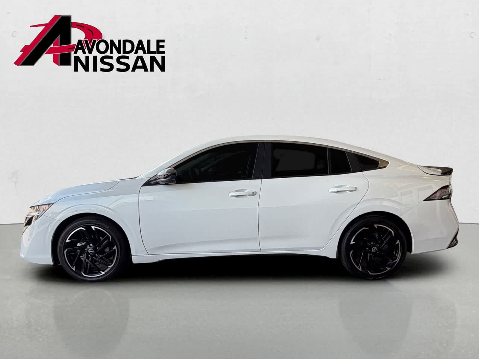 New 2026 Nissan Sentra SR w/ SR Premium Package FWD image 2