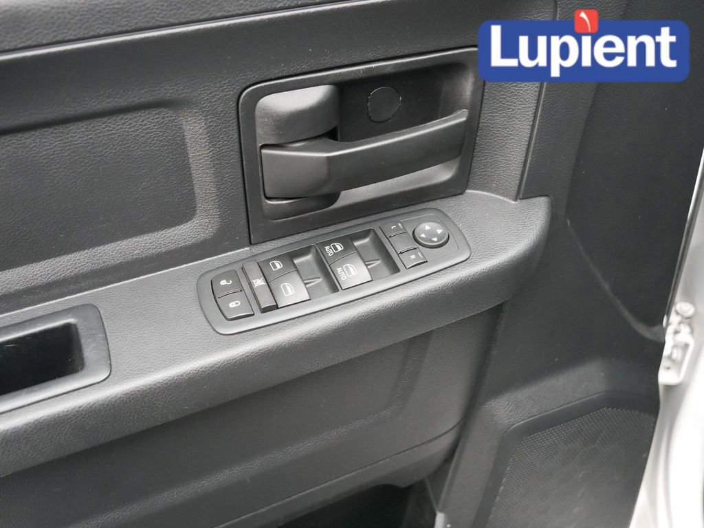 Used 2017 RAM 1500 Express image 14