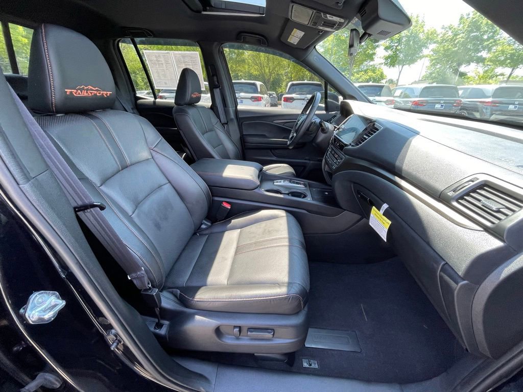Certified 2025 Honda Ridgeline TrailSport image 33