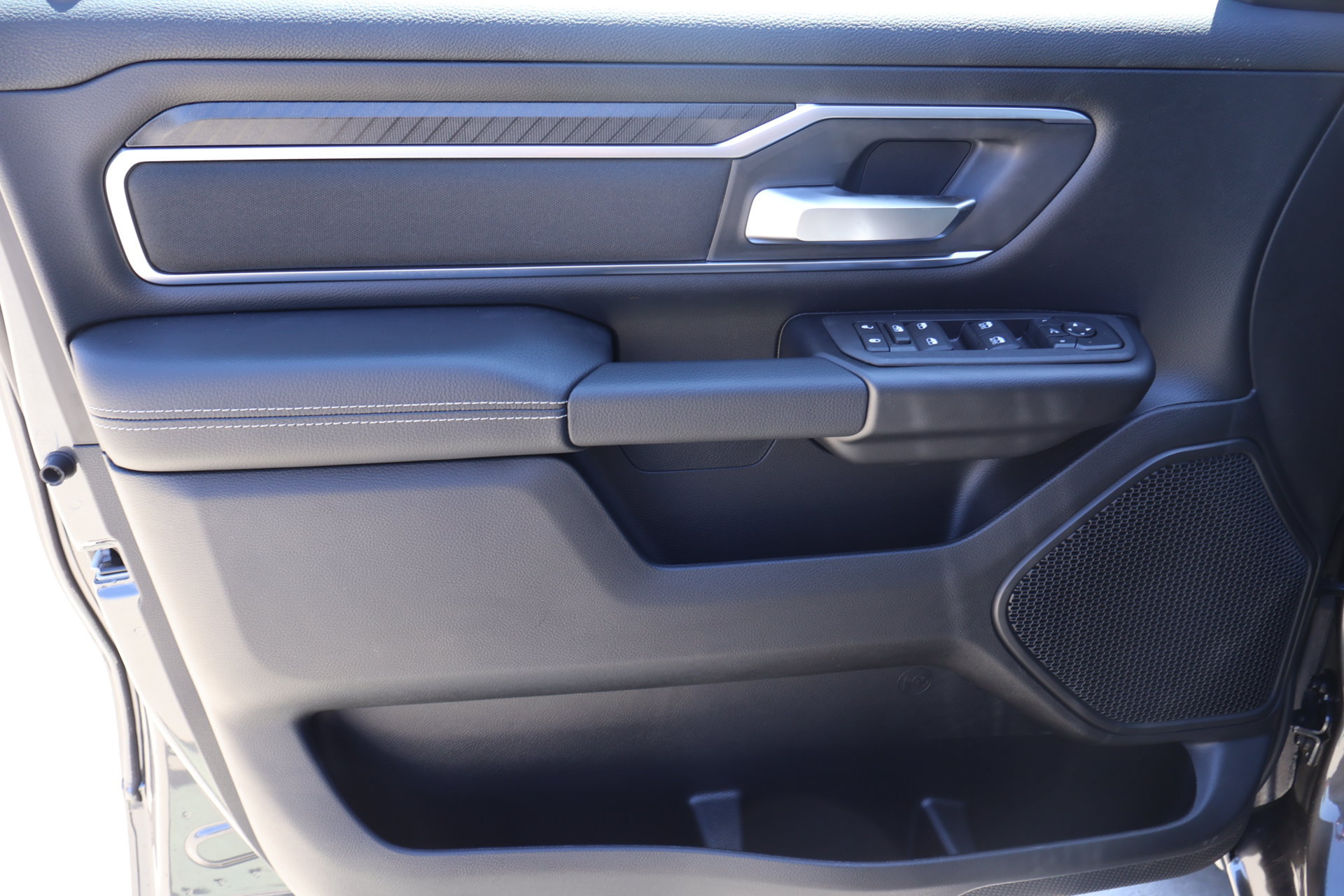 New 2026 RAM 1500 Big Horn AWD/4WD image 16