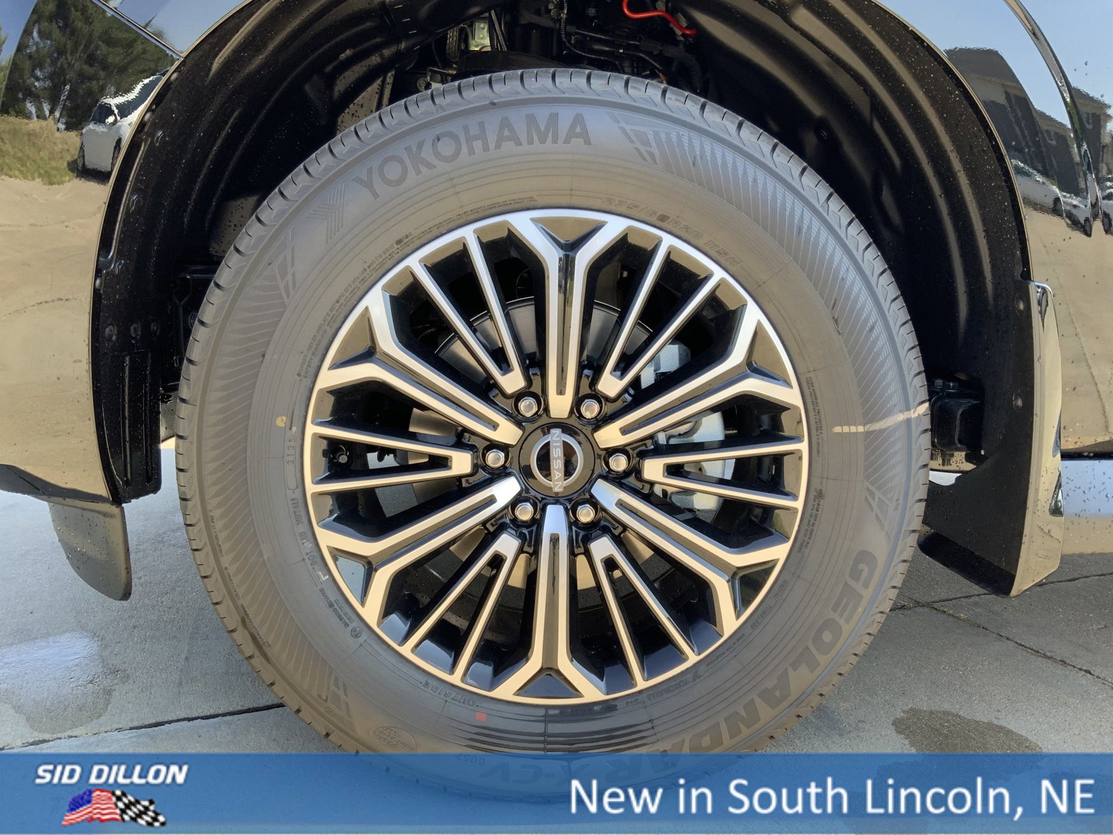 New 2026 Nissan Armada Platinum image 11