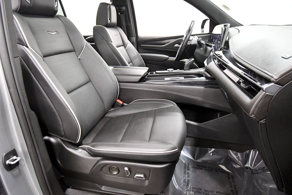 Used 2023 Cadillac Escalade Sport w/ Touring Package AWD/4WD image 20