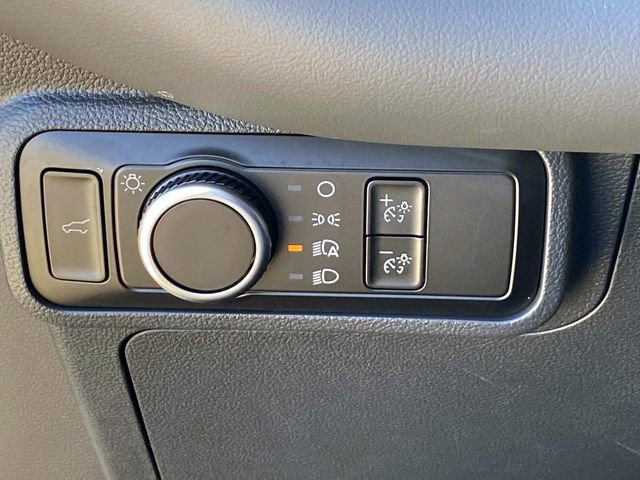 Used 2026 Ford Explorer Active AWD/4WD image 24