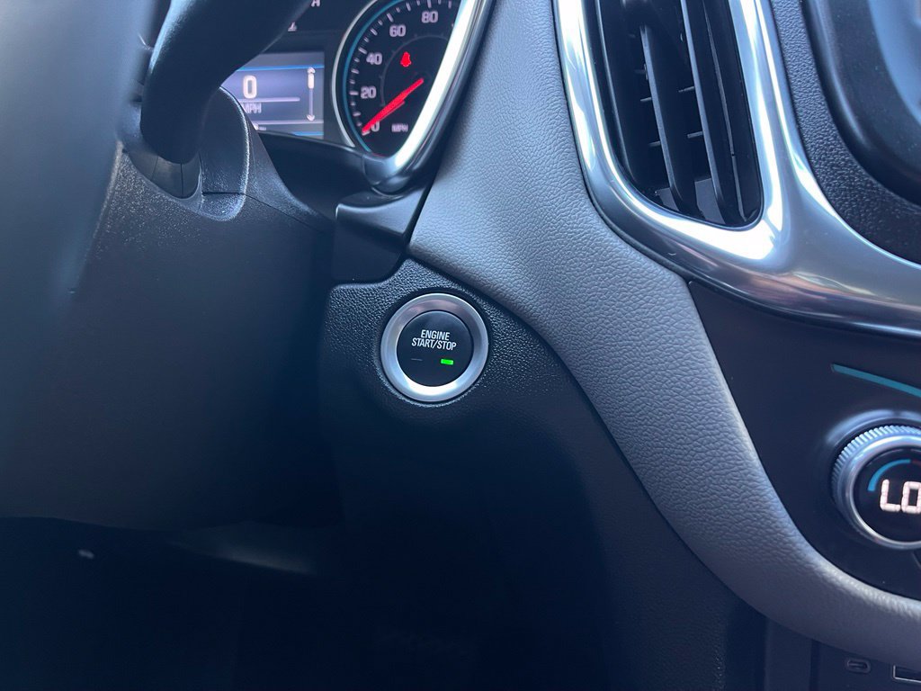 Used 2024 Chevrolet Equinox LT FWD image 25